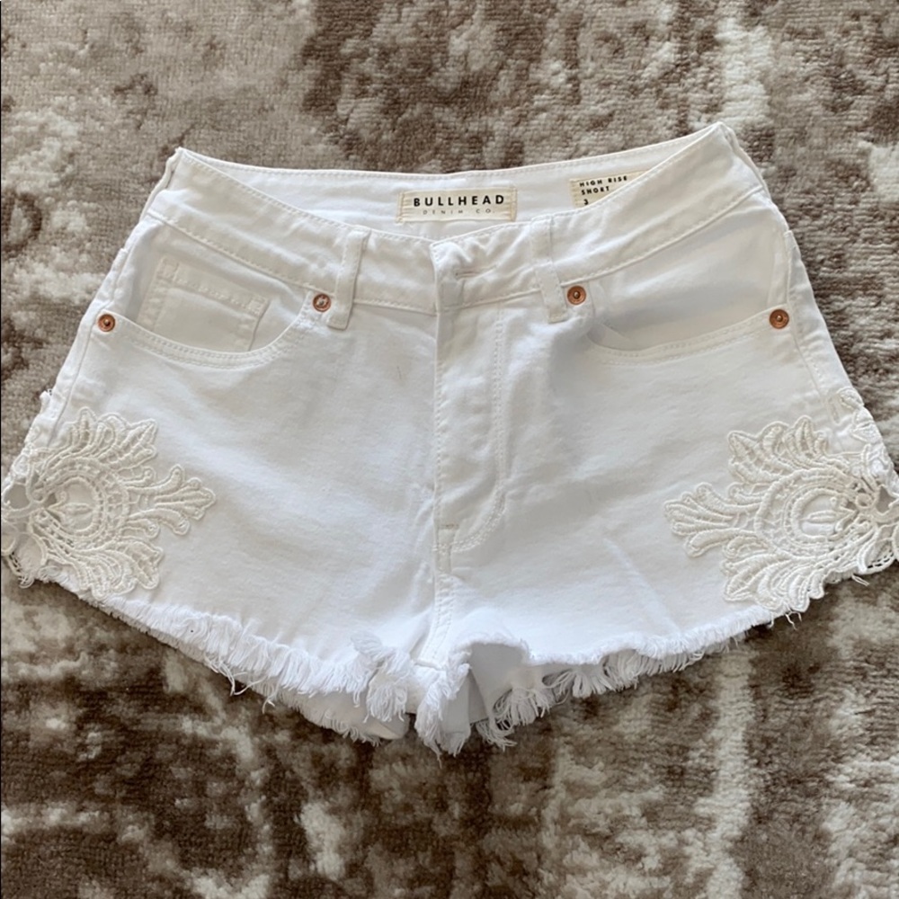 White high waist shorts